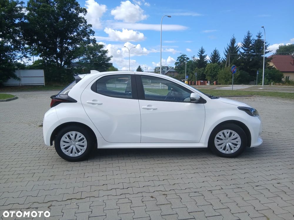 Toyota Yaris - 5