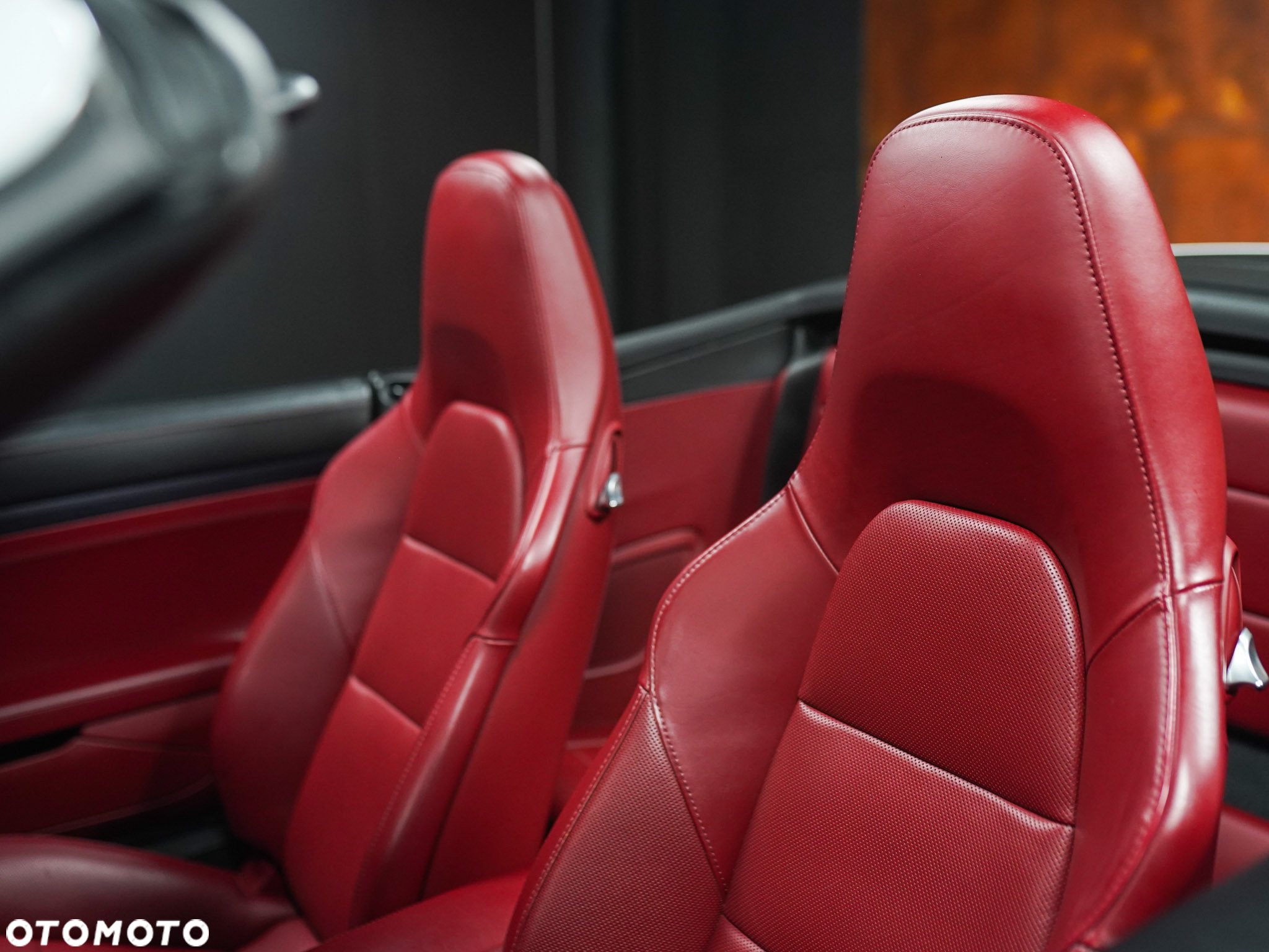 Porsche 911 Carrera 4 GTS PDK Cabrio - 30