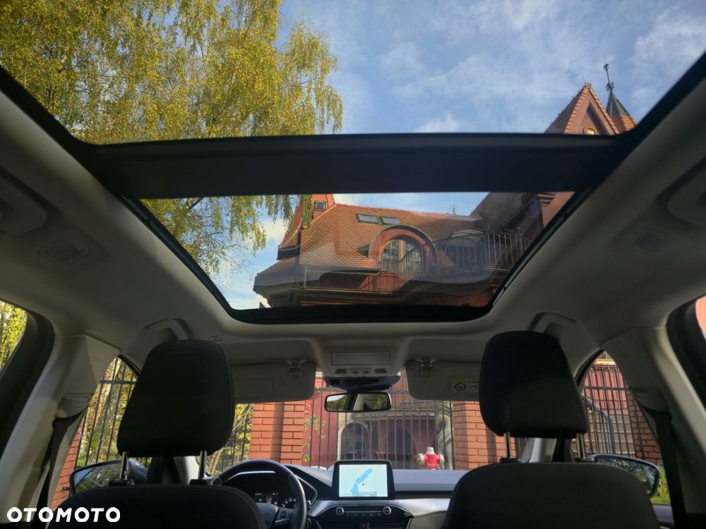 Ford Kuga 1.5 TDCi 2x4 Titanium - 10