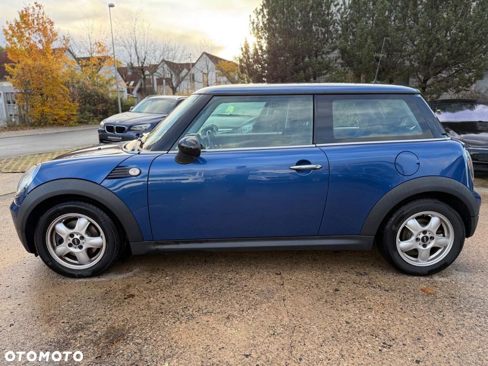 MINI ONE - 8