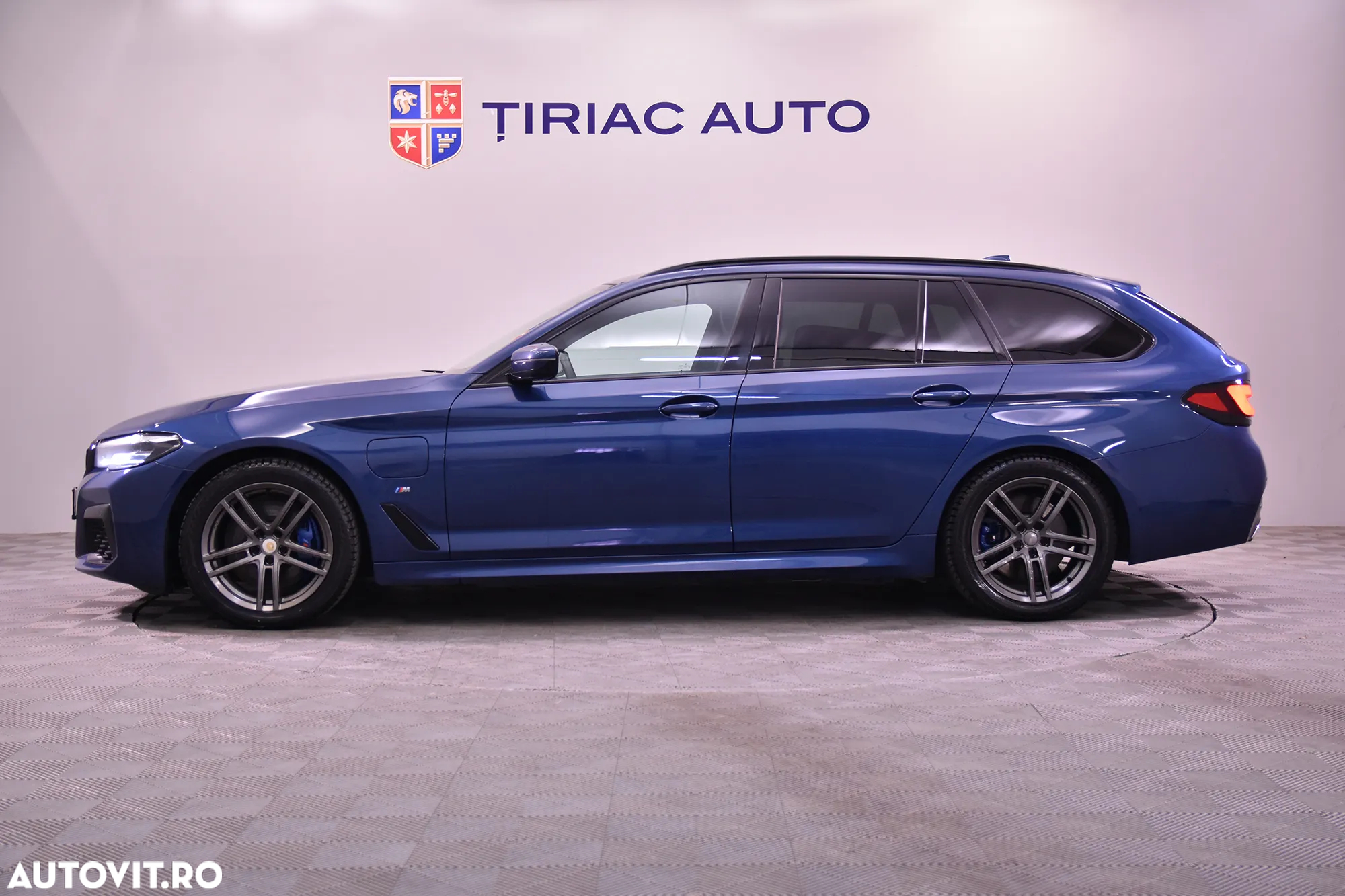 BMW Seria 5 530e xDrive AT PHEV - 2