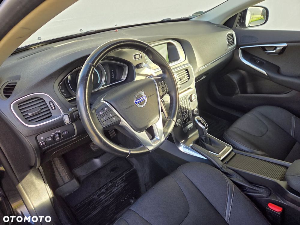 Volvo V40 Cross Country - 7