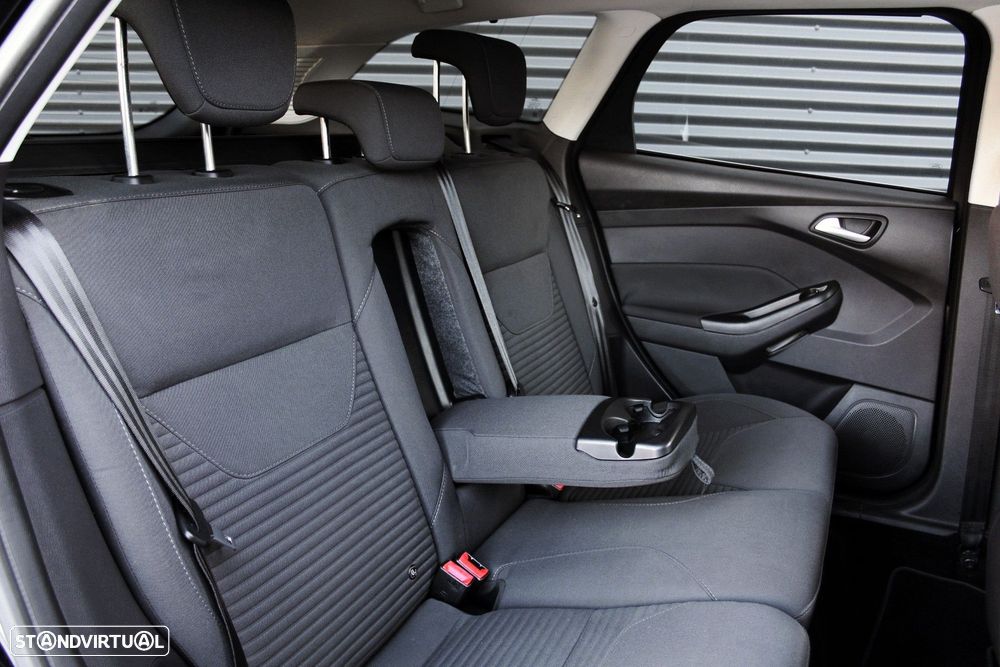 Ford Focus SW 1.5 TDCi Titanium - 29