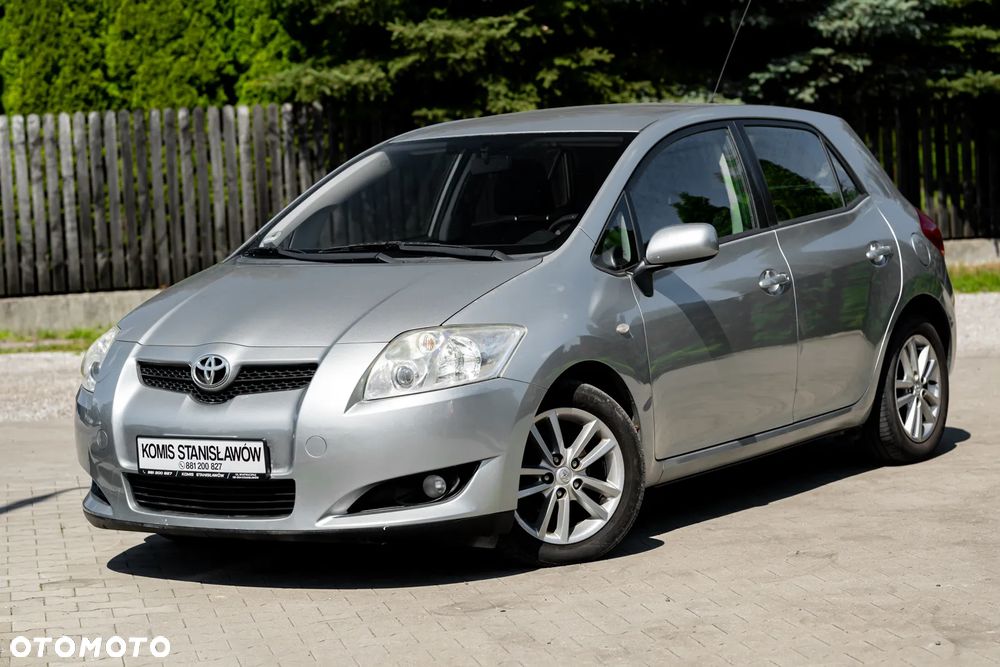 Toyota Auris 1.33 VVT-i Terra - 8