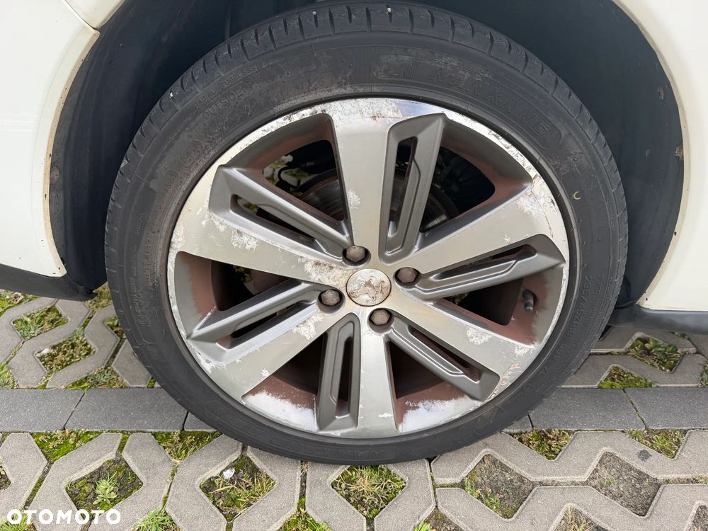 Peugeot 3008 - 21