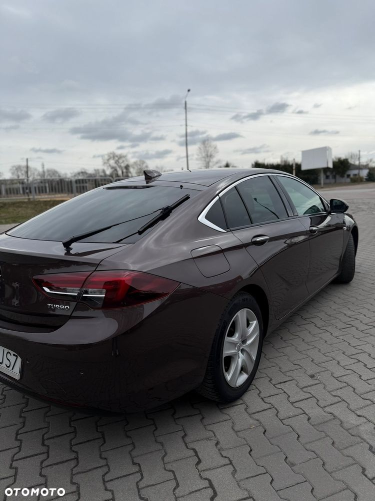Opel Insignia 1.5 T Innovation S&S Eco - 16