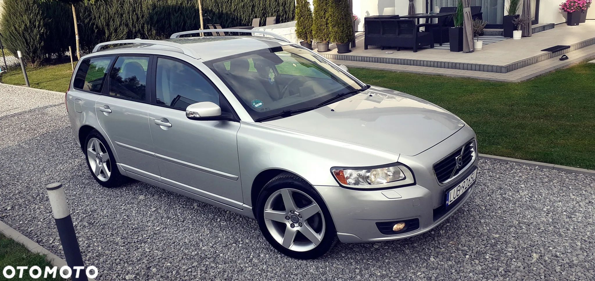 Volvo V50 2.0 R-Design - 1