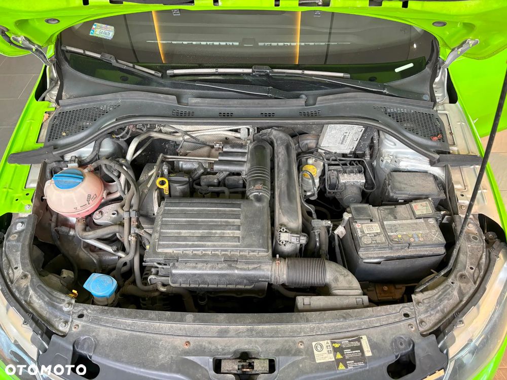 Skoda RAPID 1.2 TSI Active - 22