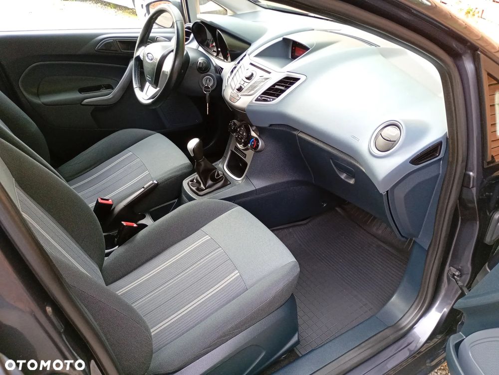 Ford Fiesta 1.25 Viva - 24