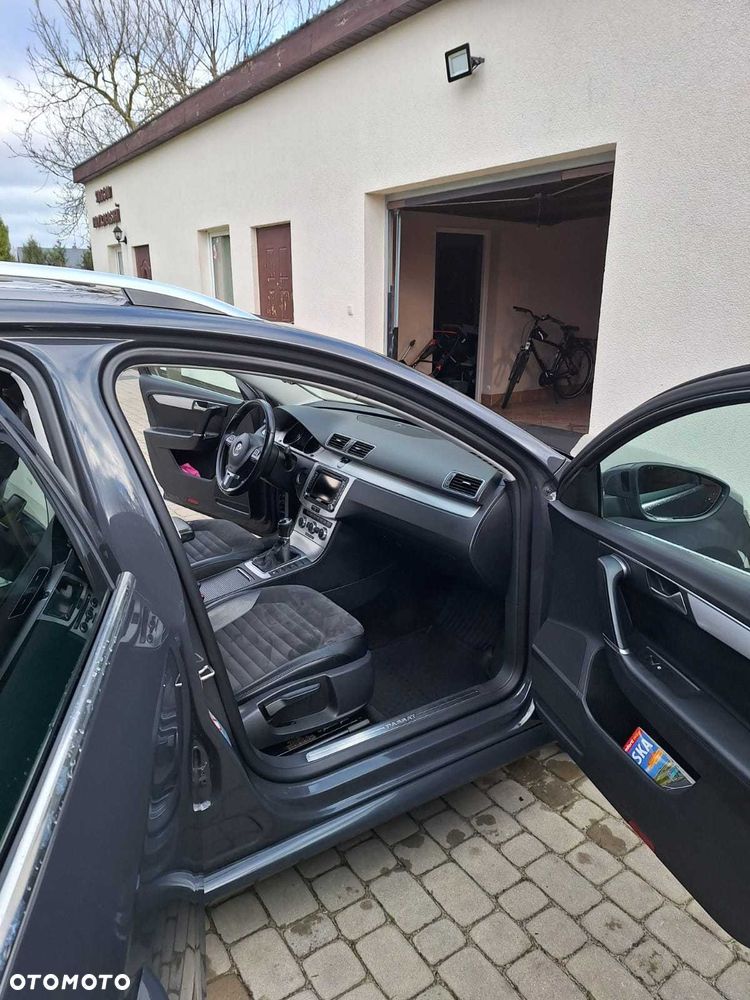 Volkswagen Passat Variant - 4
