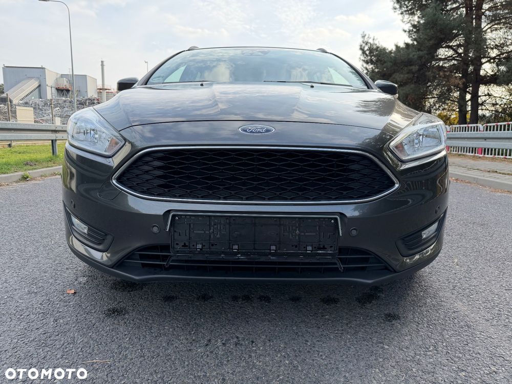 Ford Focus - 31