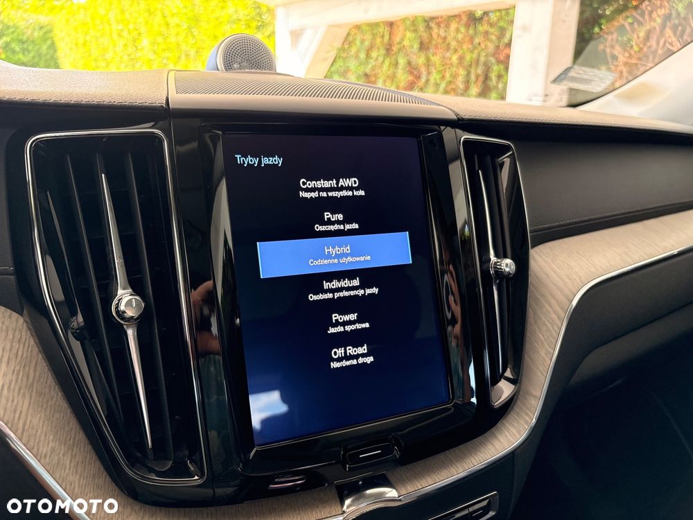 Volvo XC 60 T8 AWD Plug-In Hybrid Inscription - 21