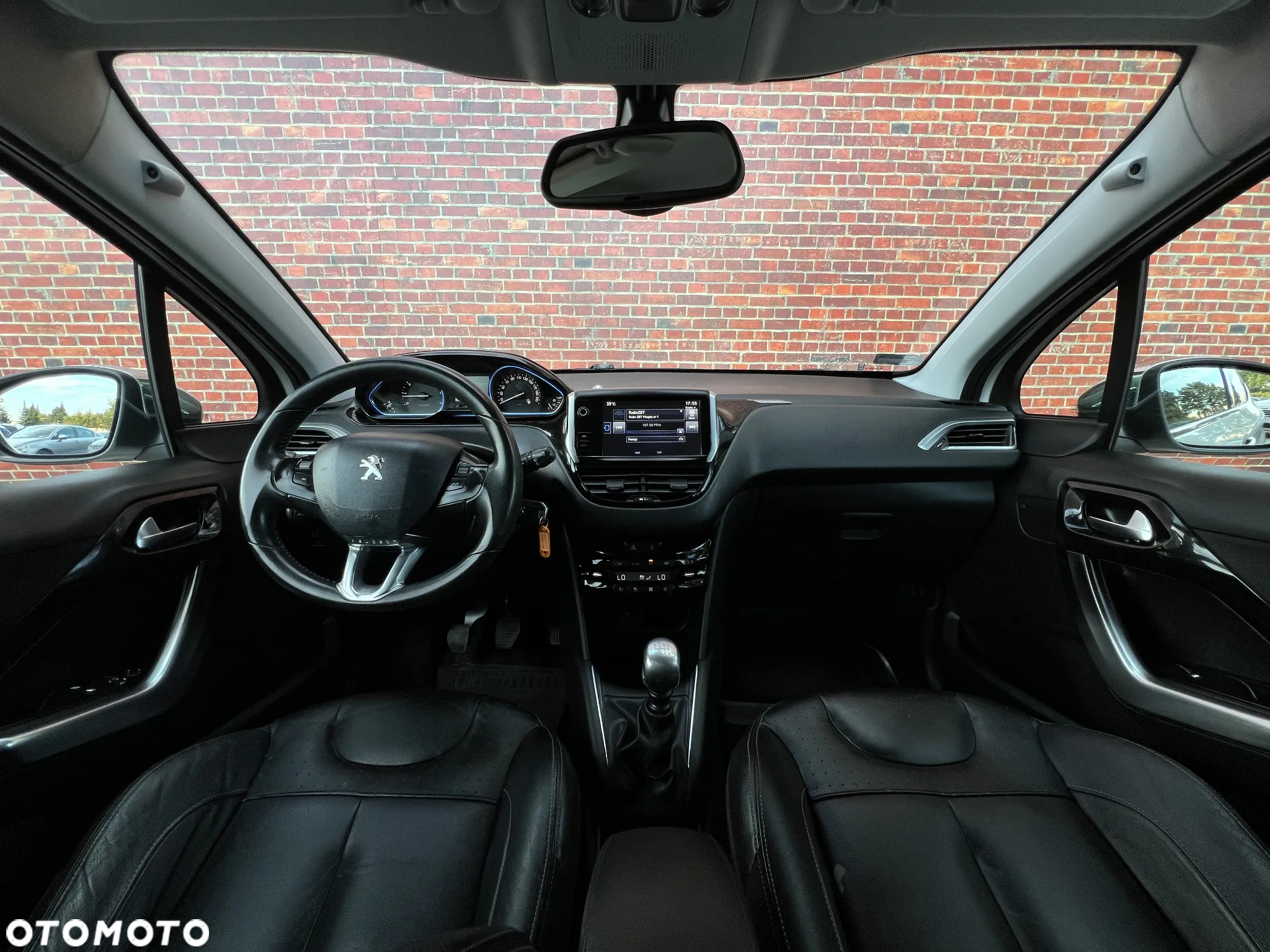 Peugeot 208 1.6 THP Allure - 6