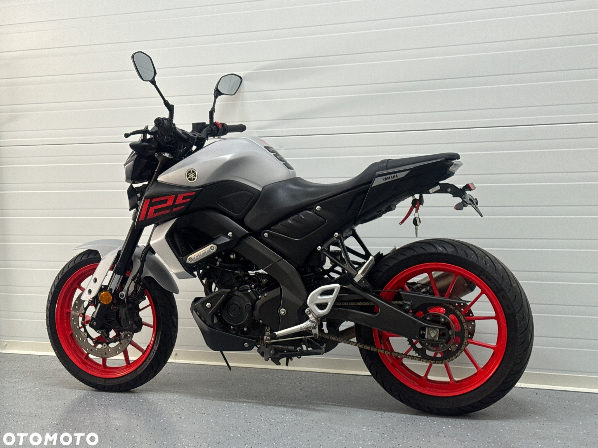Yamaha MT - 12