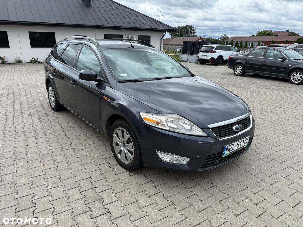 Ford Mondeo SW 1.8 TDCi Ambiente - 2