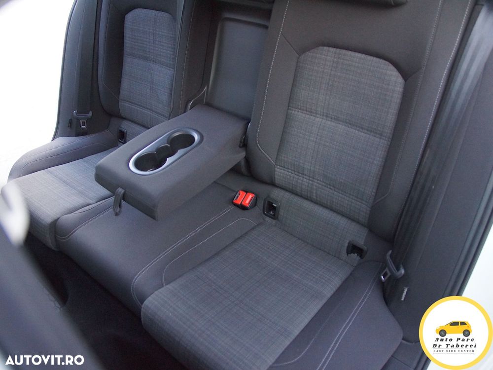 Volkswagen Passat Variant 2.0 TDI DSG (BlueMotion Technology) Comfortline - 22