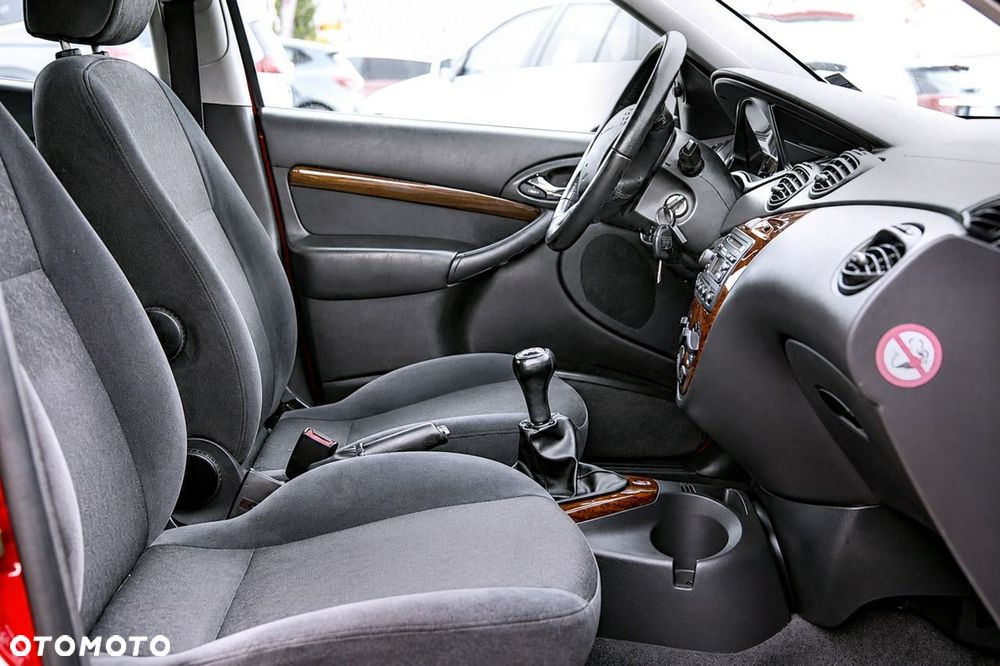 Ford Focus - 13