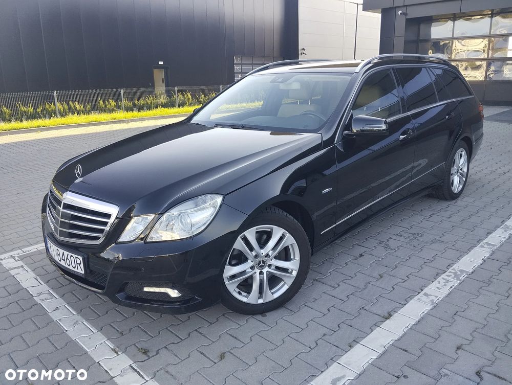 Mercedes-Benz Klasa E 250 CGI BlueEffICIENCY Avantgarde - 40