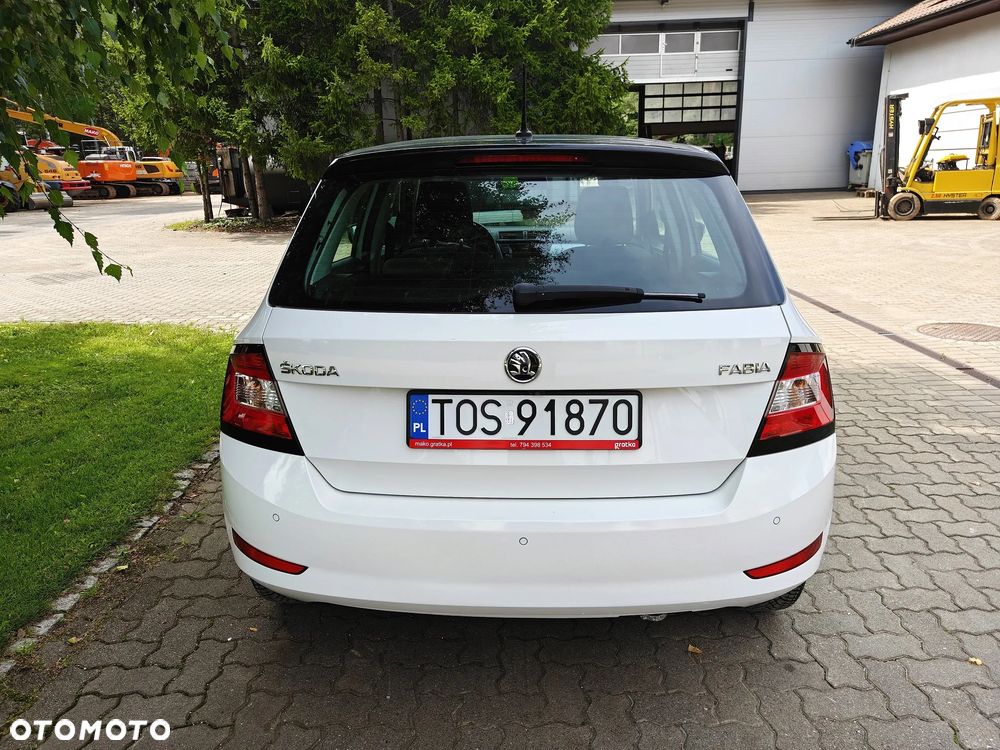 Skoda Fabia 1.0 TSI Ambition - 4