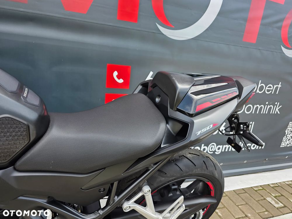 Honda Hornet - 9