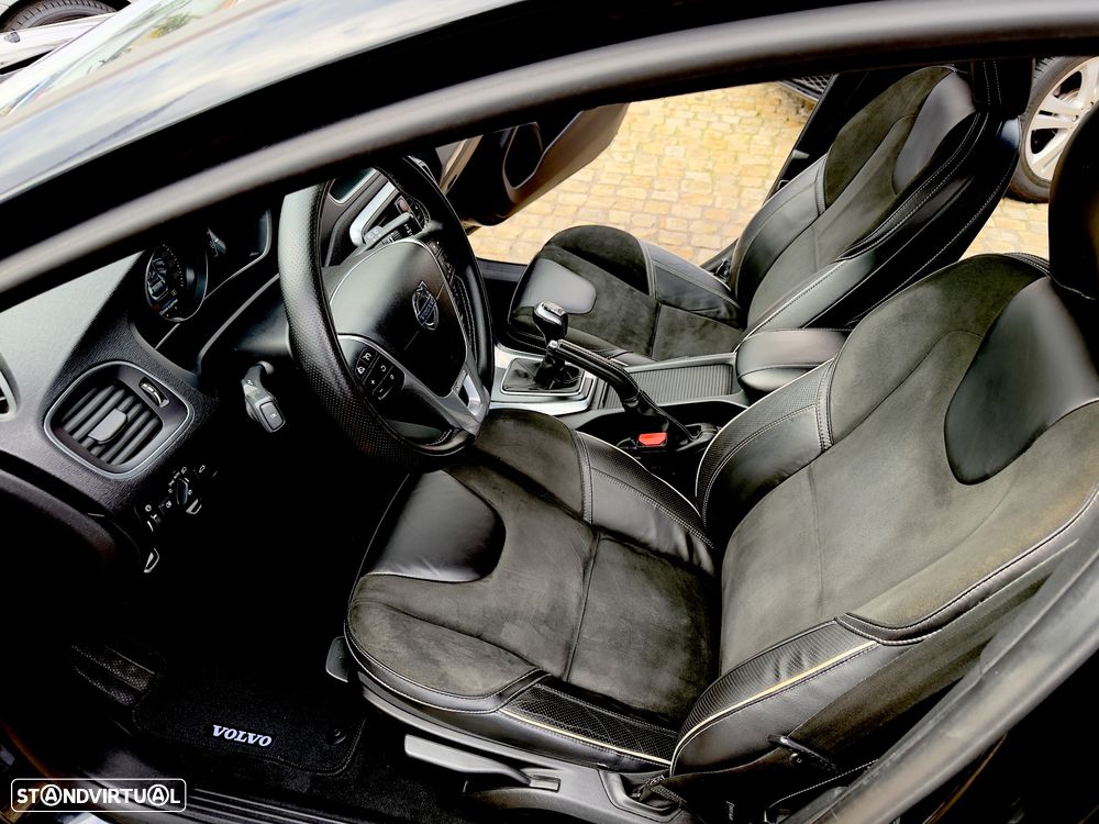 Volvo V40 D4 RDesign - 41