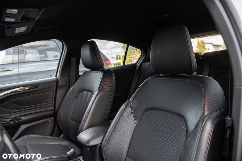 Ford Focus 1.0 EcoBoost ST-Line - 20