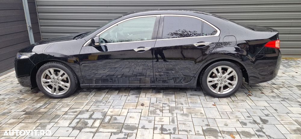 Honda Accord 2.0i Automatic Executive - 16