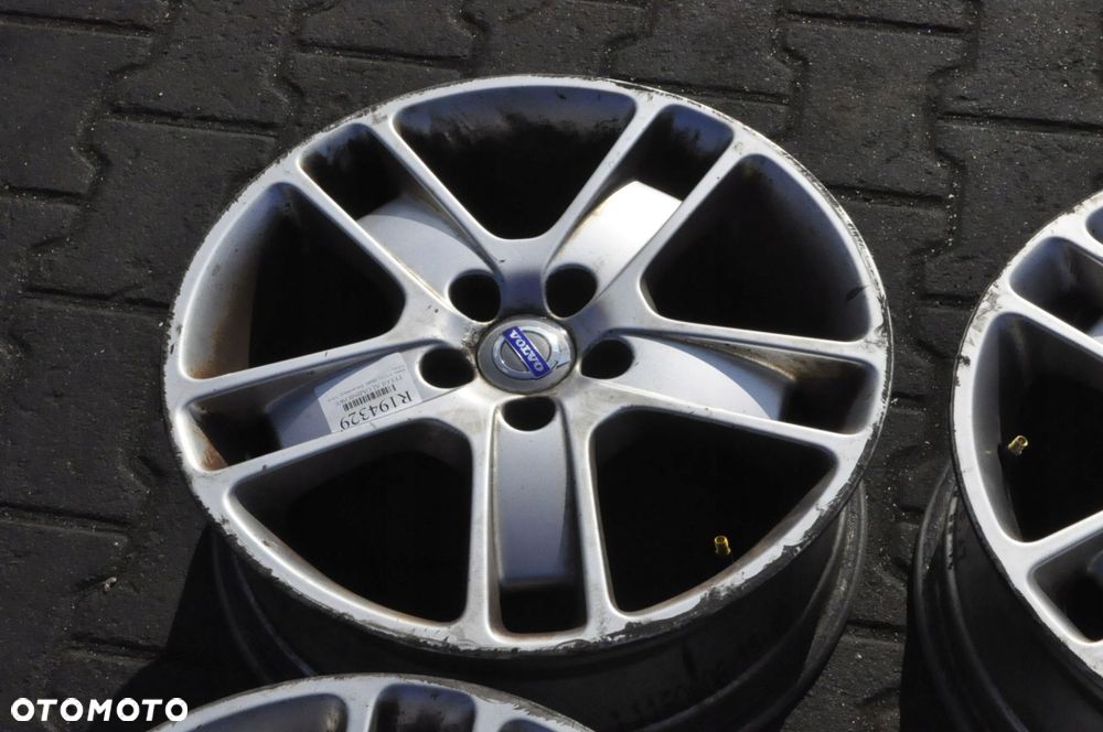 VOLVO  FELGI ALUMINIOWE 17 7.0 5X108 ET 52.5 - 7