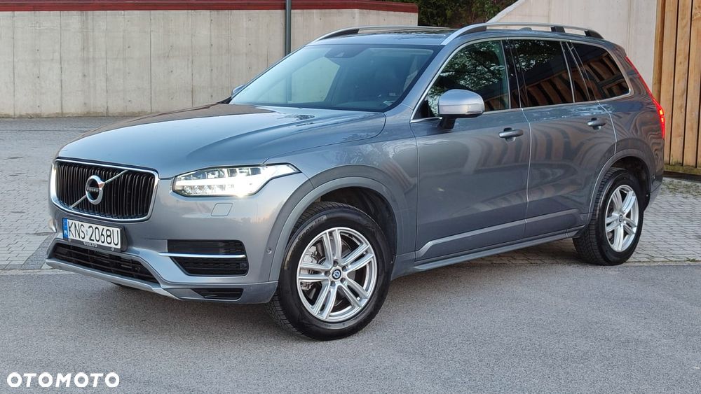 Volvo XC 90 D5 AWD Momentum - 1