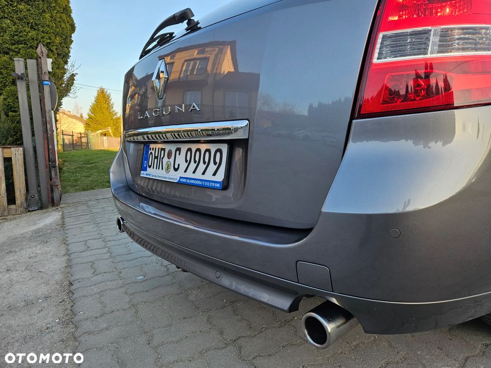 Renault Laguna 2.0 dCi Bose Edition ESM - 12