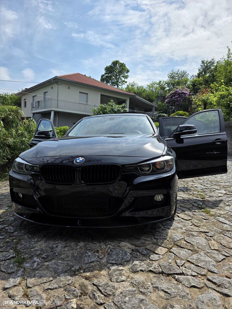 BMW 320 i Aut. - 4
