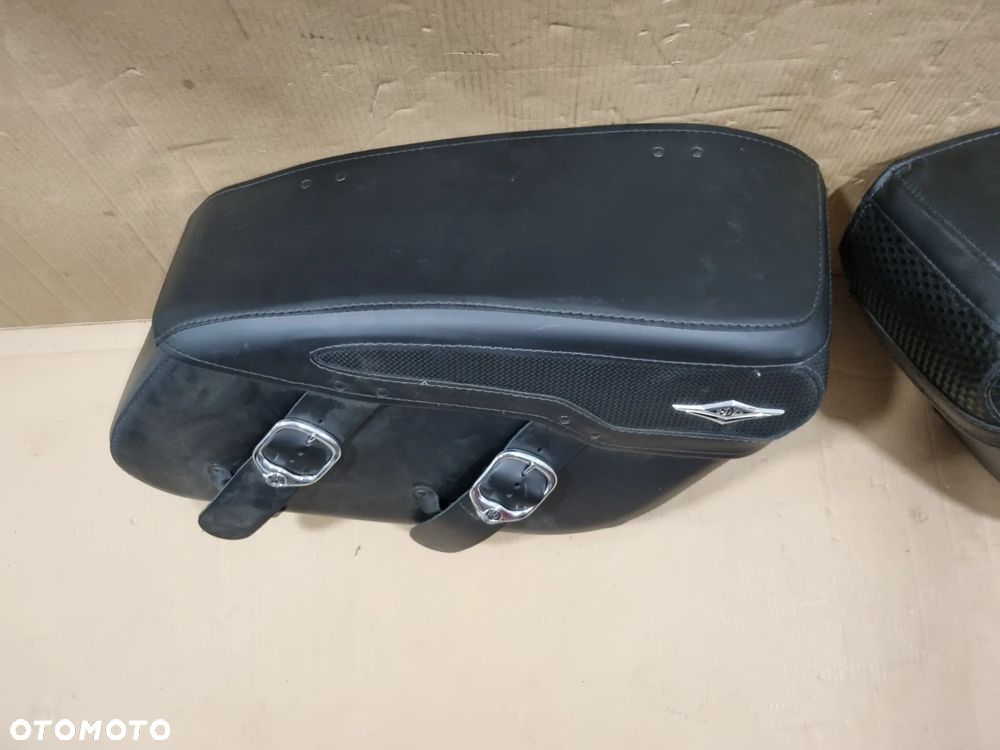 Sakwa Kufer prawa harley Davidson Touring Road King FLHR - 2
