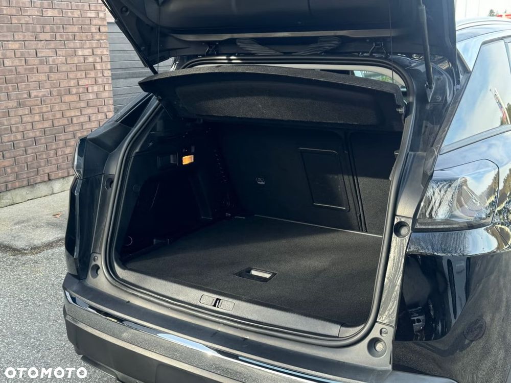 Peugeot 3008 BlueHDi 130 Stop & Start EAT8 Allure - 26