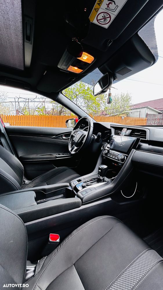 Honda Civic 1.5 VTEC Turbo CVT Sport Plus - 27