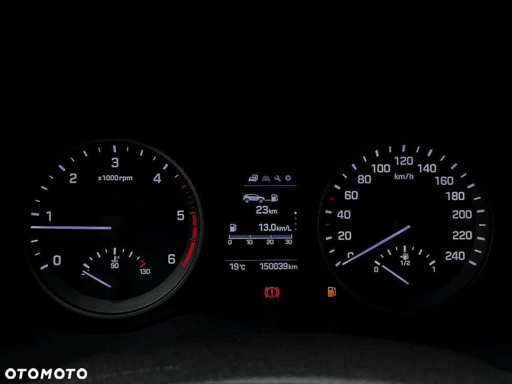 Hyundai Tucson 2.0 CRDi 2WD Trend - 22