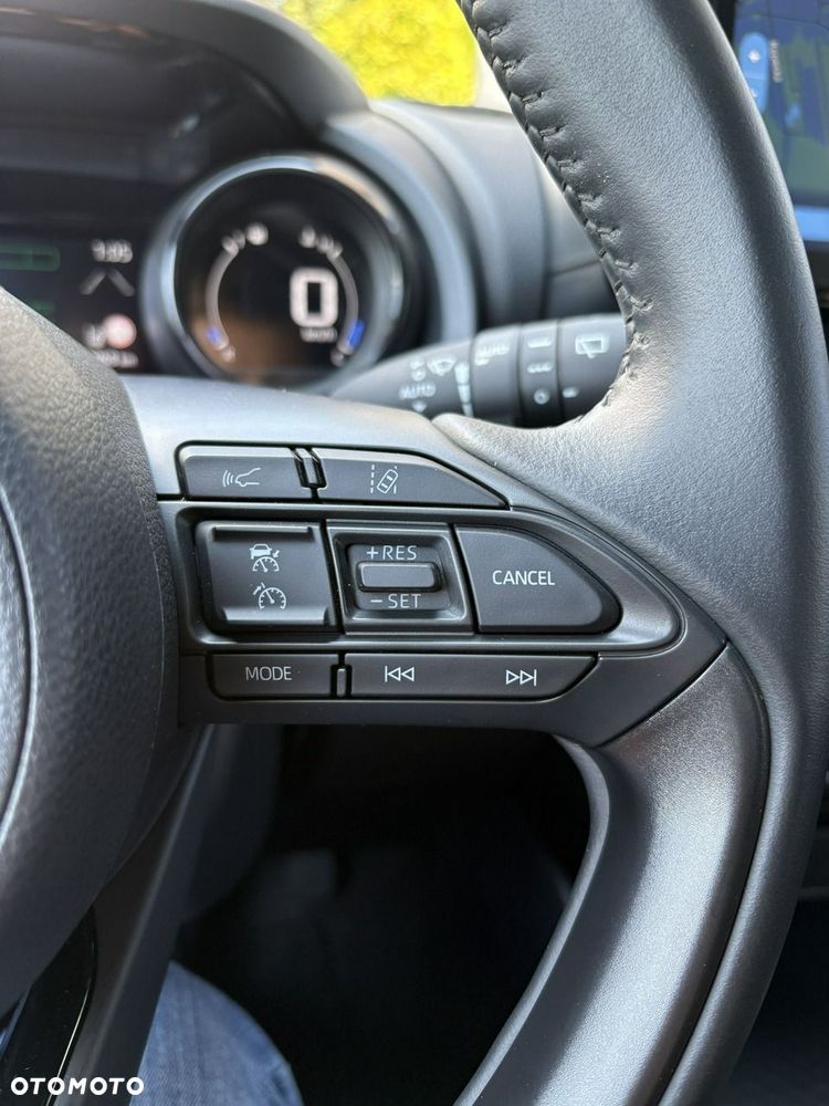 Toyota Yaris - 24