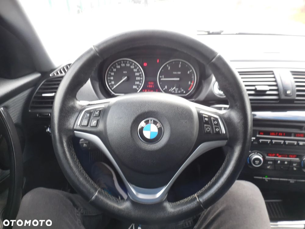 BMW Seria 1 - 18