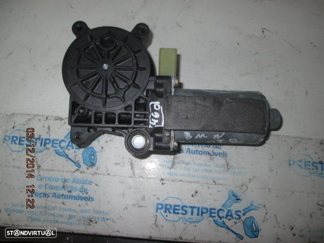 Motor Elevador Vidro 0130821923 BMW E46 COMPACT 2002 2.0D 150CV 3P CINZA FD - 2
