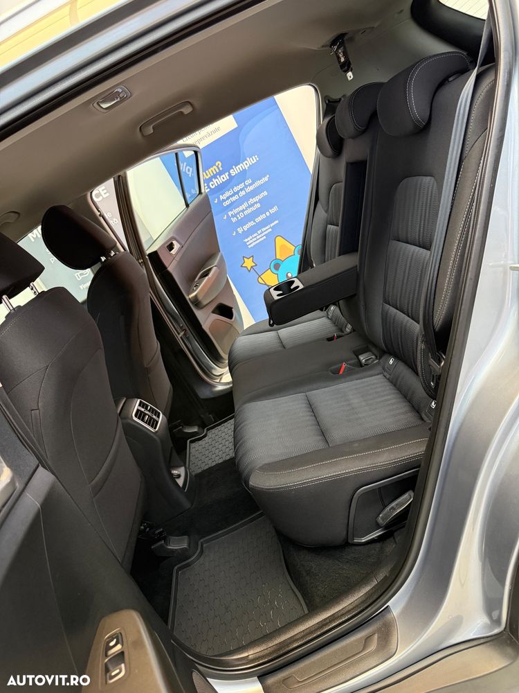 Kia Sportage 1.6 CRDI AWD DCT SPIRIT - 10