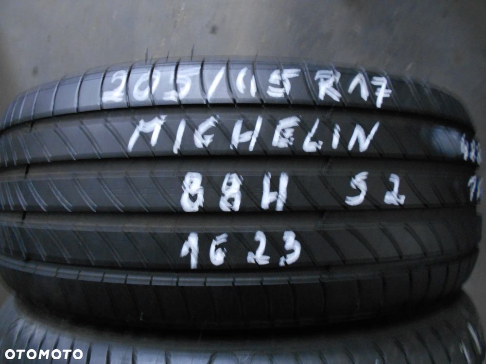 OPONY 205/45R17 MICHELIN PRIMACY 4 S2 DOT 1623 /  4220 7.4MM - 4