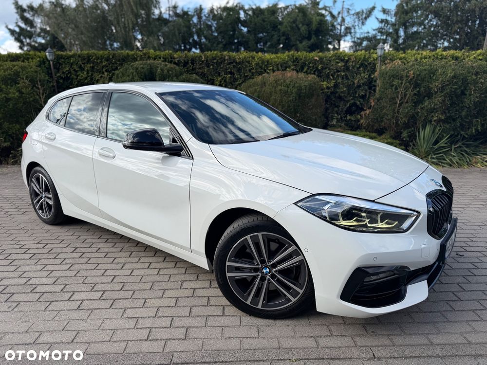 BMW Seria 1 118i M Sport Shadow - 13