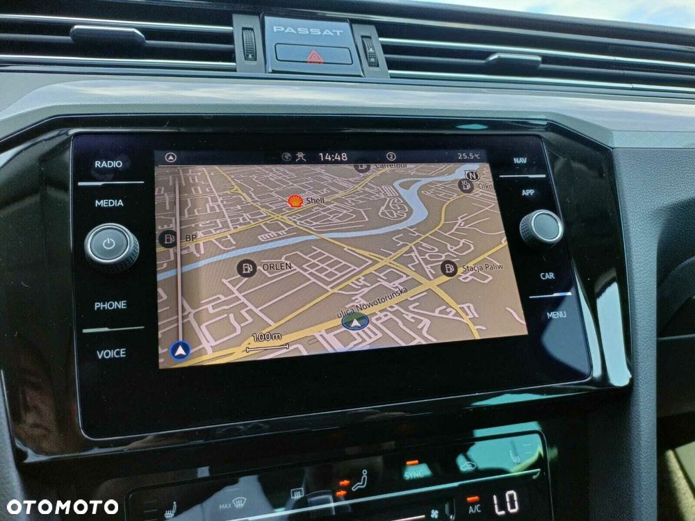 Volkswagen Passat 1.5 TSI EVO Business DSG - 24