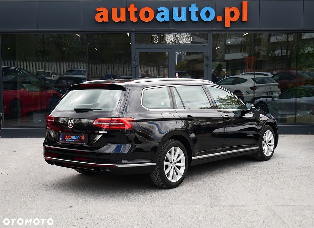 Volkswagen Passat - 21