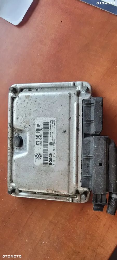 VW TRANSPORTER T4 2.5 TDI STEROWNIK KOMPUTER SILNIKA 074906018AK - 1