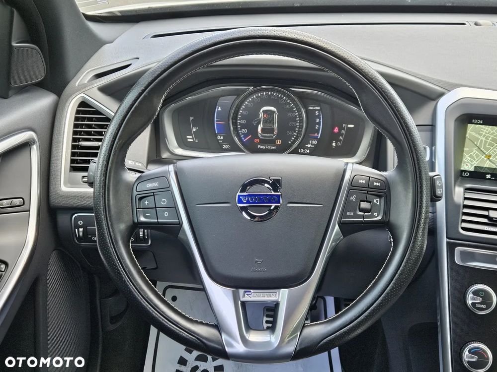 Volvo XC 60 D3 Drive-E R-Design Momentum - 11