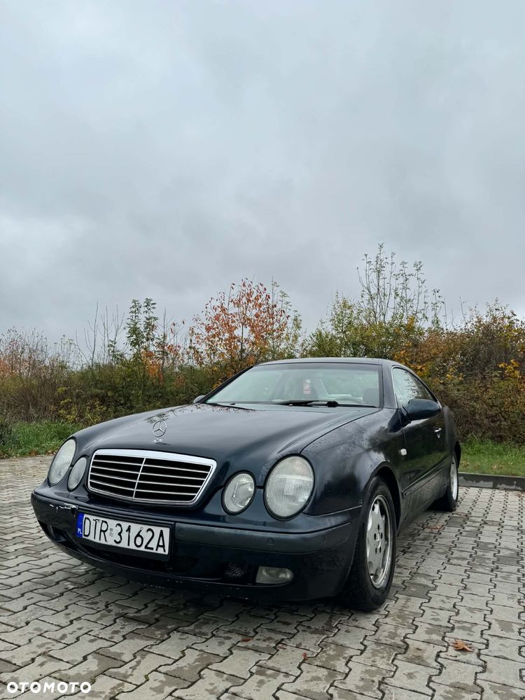 Mercedes-Benz CLK 200 - 1