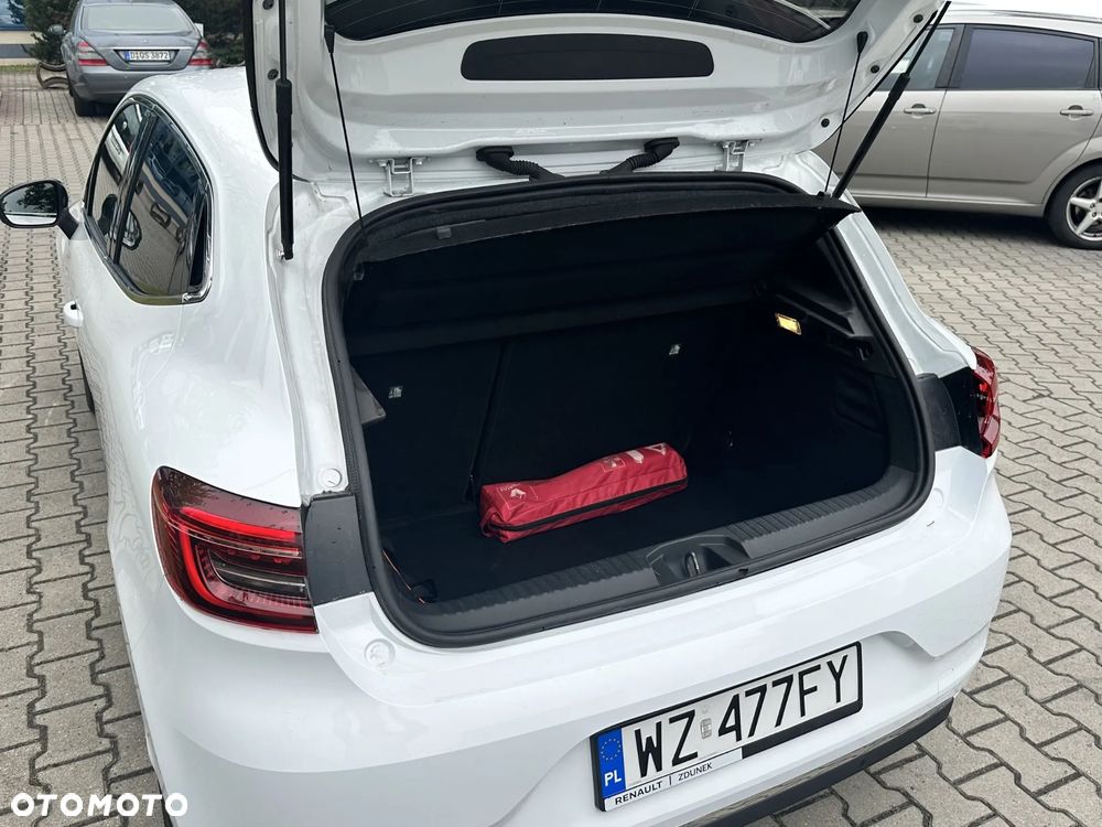 Renault Clio - 13