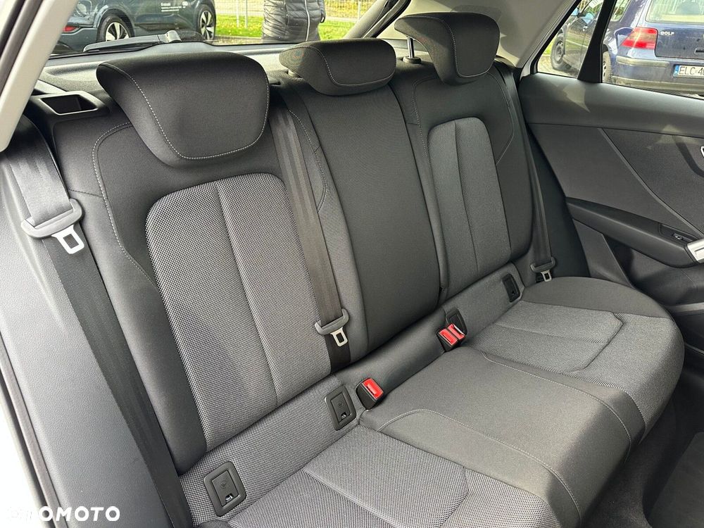 Audi Q2 - 21