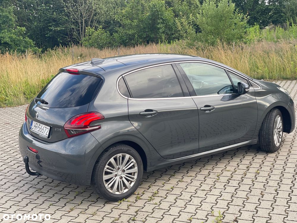 Peugeot 208 1.2 PureTech Allure - 5