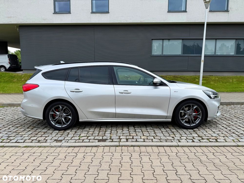 Ford Focus 1.5 EcoBoost STart-Stopp-System ST-LINE - 4